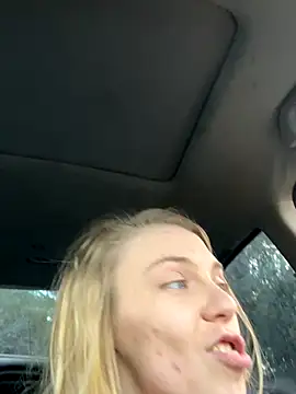 Snapshot of qtkayyzzxoxo chatting on 21, 10, 2025 qtkayyzzxoxo online show from 21, 10, 2025