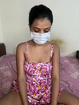 Snapshot of Your_ishani_baby chatting on 27, 9, 2025 Your ishani baby online show from 27, 9, 2025