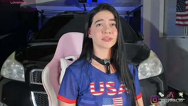 MiiaParker6972 online show from 31, 5, 2026