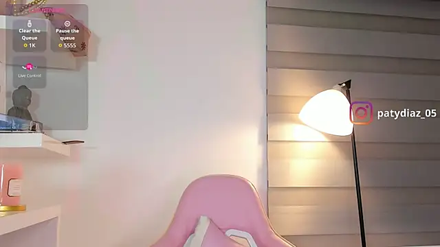 MiiaParker6972 online show from 16, 5, 2026