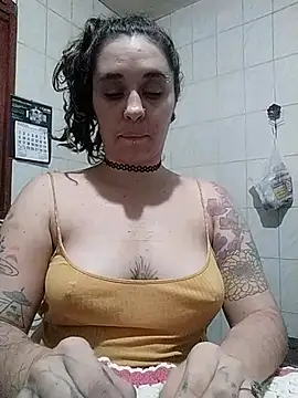 Fellyna online show from 5, 3, 2025