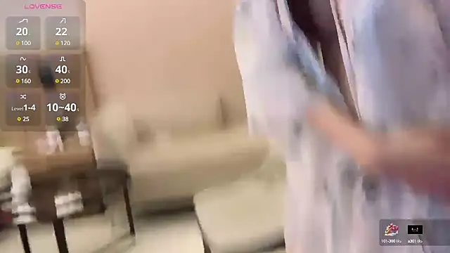 Xiaoxia-Baby online show from 9, 3, 2025