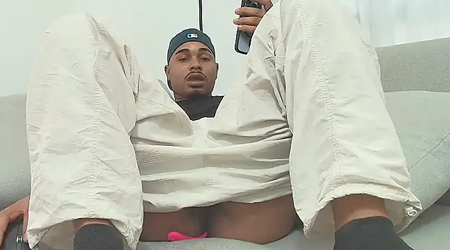 Snapshot of latinbbc_00 chatting on 1, 3, 2025 latinbbc 00 online show from 1, 3, 2025