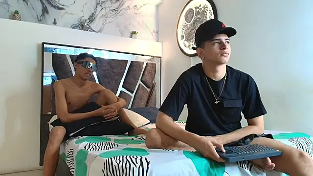 KING OFF BOYS online show from 25, 11, 2025