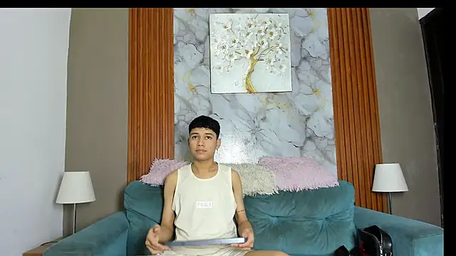 Snapshot of KING_OFF_BOYS chatting on 29, 7, 2026 KING OFF BOYS online show from 29, 7, 2026