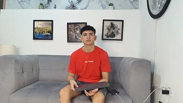 KING OFF BOYS online show from 20, 12, 2025