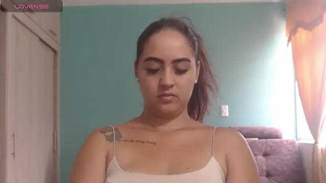 Anthonela Queen online show from 18, 12, 2025