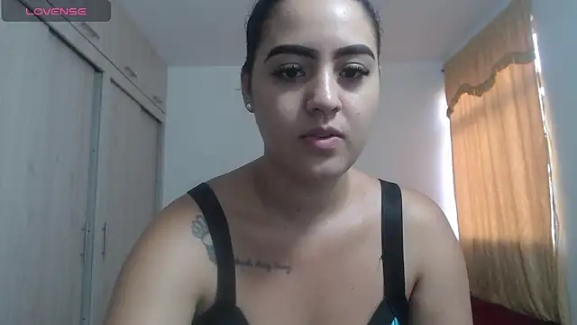 Anthonela Queen online show from 5, 10, 2025