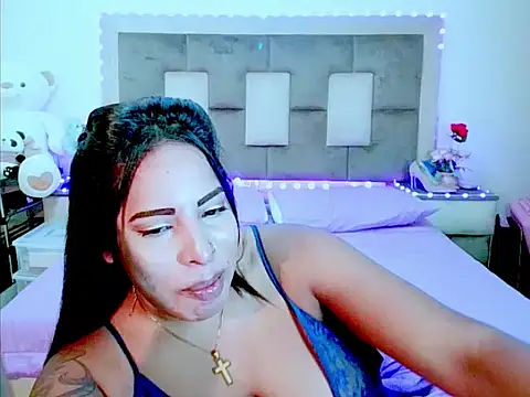 Snapshot of indiantopaz694u chatting on 3, 6, 2026 indiantopaz694u online show from 3, 6, 2026