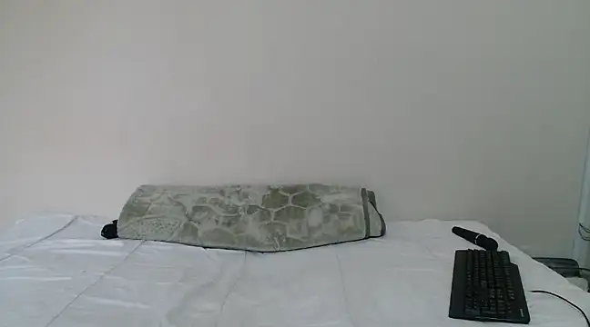  DollFace  online show from 5, 3, 2025