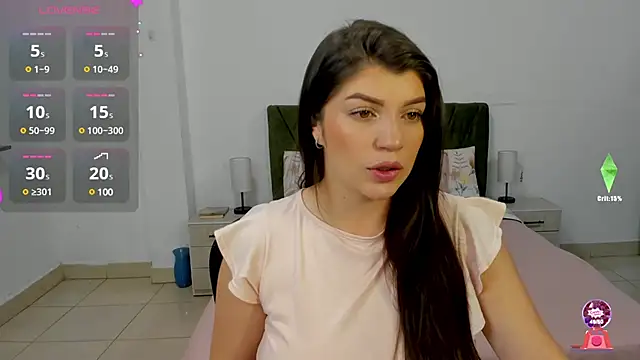 camila tailors online show from 21, 3, 2025