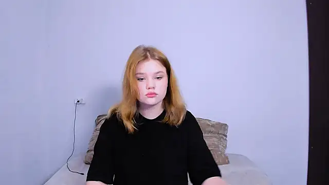 LaseyMoon online show from 16, 10, 2025