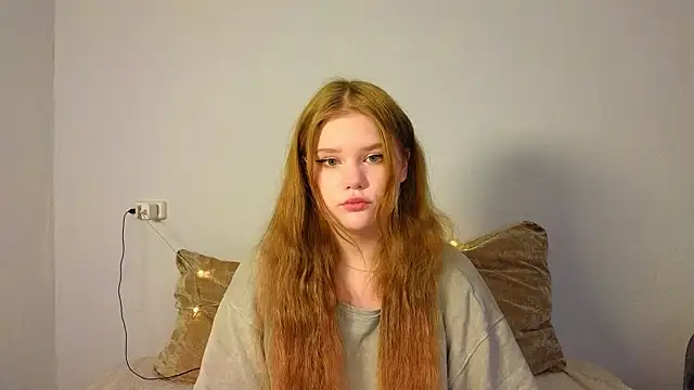 LaseyMoon online show from 6, 2, 2026