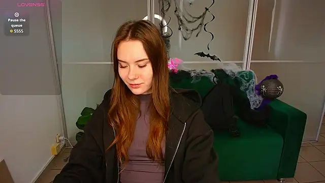 ElenaOconar online show from 4, 11, 2025