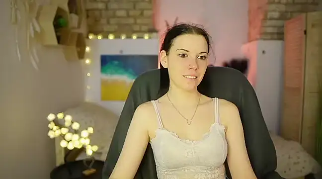 April Olsen online show from 16, 3, 2025