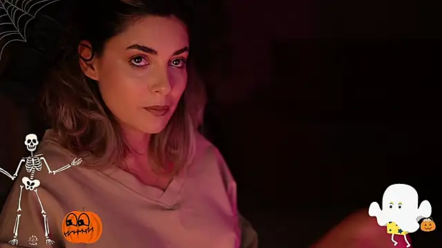 Snapshot of _Allie_ chatting on 15, 10, 2025 Allie online show from 15, 10, 2025