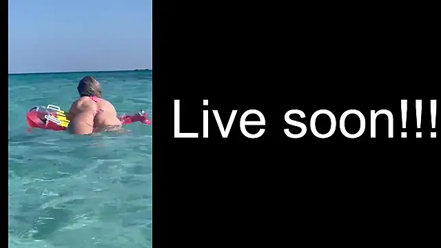 Snapshot of _Allie_ chatting on 25, 10, 2025 Allie online show from 25, 10, 2025