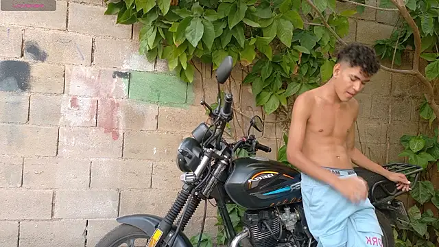 twinks 28 online show from 10, 2, 2026