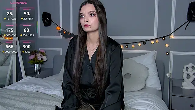 AsterQuinn online show from 30, 10, 2025