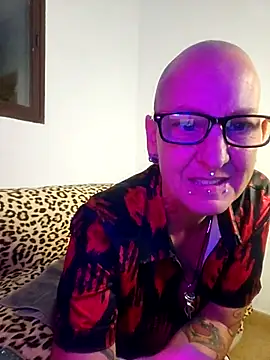 Emma Milf25 online show from 24, 11, 2025