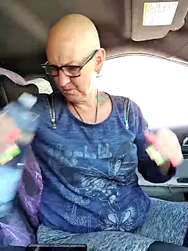 Emma Milf25 online show from 7, 3, 2025