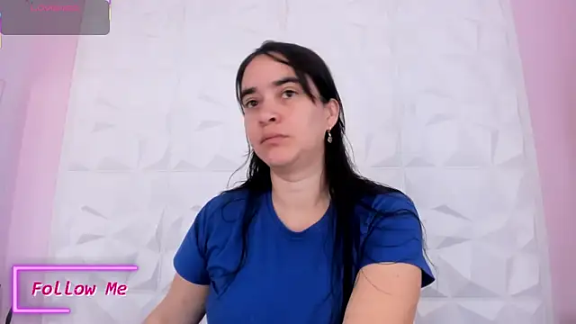 Snapshot of Valeriagomez_ chatting on 1, 11, 2025 Valeriagomez online show from 1, 11, 2025