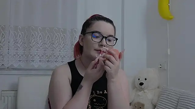 Snapshot of KailyKay chatting on 28, 4, 2026 KailyKay online show from 28, 4, 2026