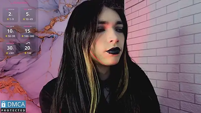 Snapshot of MaeveKuro chatting on 9, 5, 2026 MaeveKuro online show from 9, 5, 2026