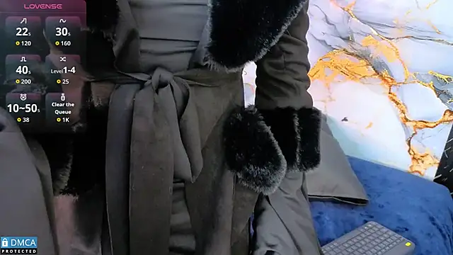 MaeveKuro online show from 3, 12, 2025