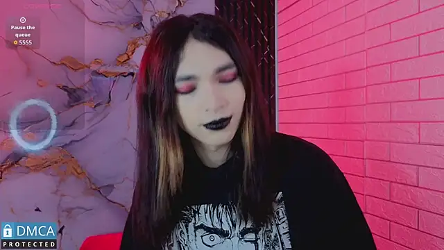 MaeveKuro online show from 15, 6, 2026