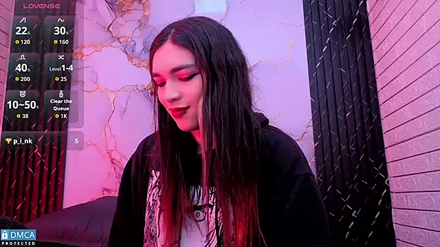 MaeveKuro online show from 2, 3, 2026