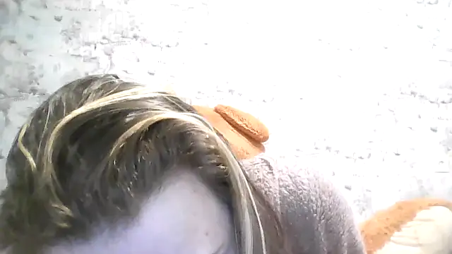 Eveline May online show from 4, 2, 2026