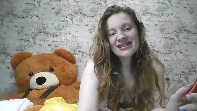 Eveline May online show from 5, 3, 2025