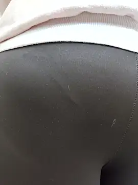 roxanasexy2025 online show from 15, 1, 2026