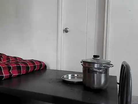 Snapshot of fitbuddy1 chatting on 18, 10, 2025 fitbuddy1 online show from 18, 10, 2025