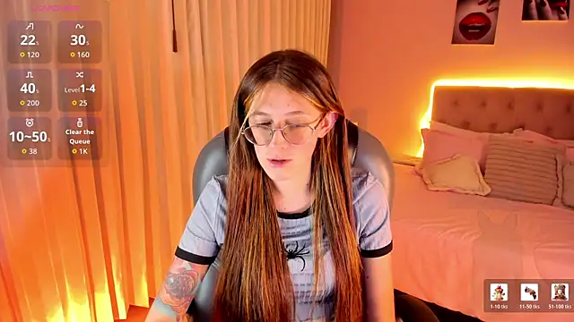 Emily Warren  online show from 1, 4, 2026