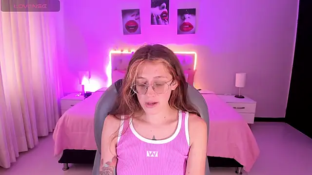 Emily Warren  online show from 7, 1, 2026