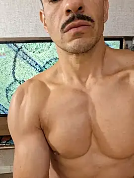 juniortche1313 online show from 24, 4, 2026