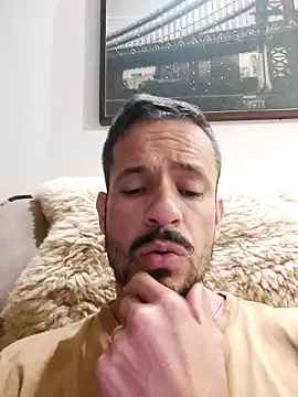 juniortche1313 online show from 3, 10, 2025