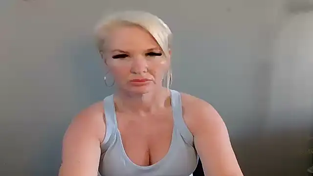 Blonde-Grace online show from 13, 7, 2026