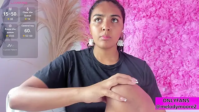 Melodymoore  online show from 19, 10, 2025