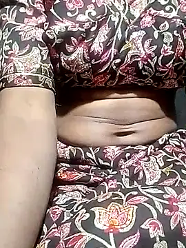 Snapshot of Anitabhabi_2 chatting on 21, 11, 2025 Anitabhabi 2 online show from 21, 11, 2025