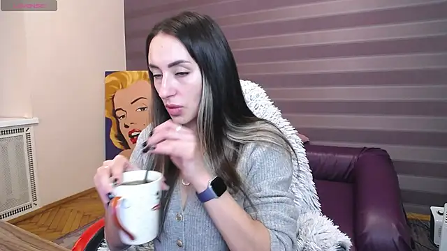 Snapshot of JenniferStone chatting on 19, 2, 2026 JenniferStone online show from 19, 2, 2026