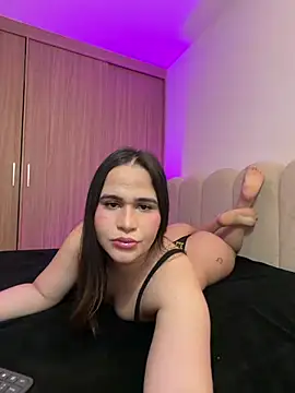 Snapshot of Aisha_Grace chatting on 12, 5, 2026 Aisha Grace online show from 12, 5, 2026