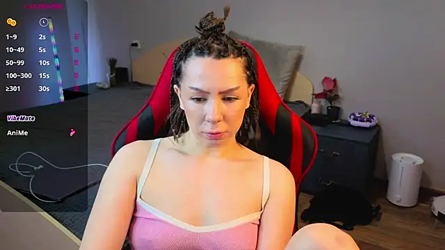 meganluss online show from 25, 2, 2026