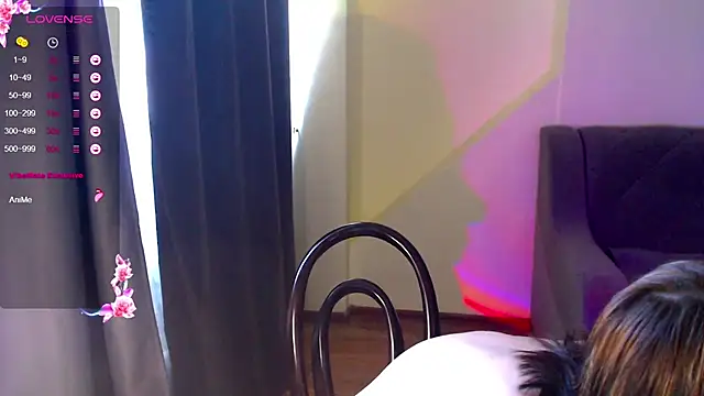 Snapshot of meganluss chatting on 16, 3, 2025 meganluss online show from 16, 3, 2025