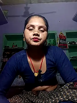 Snapshot of Divya_Chandok chatting on 3, 3, 2025 Divya Chandok online show from 3, 3, 2025
