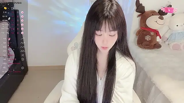 Milla-z online show from 17, 11, 2025