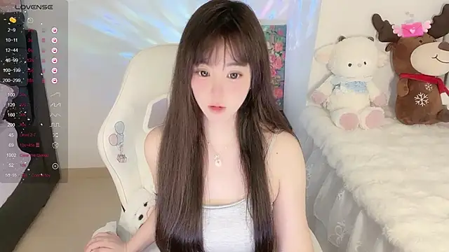 Milla-z online show from 3, 10, 2025