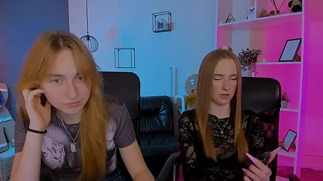 Snapshot of doll_vey chatting on 9, 1, 2026 doll vey online show from 9, 1, 2026